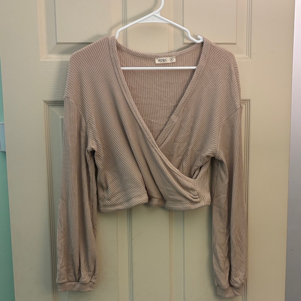 Sozy Lea cropped ribbed Wrap Blouse